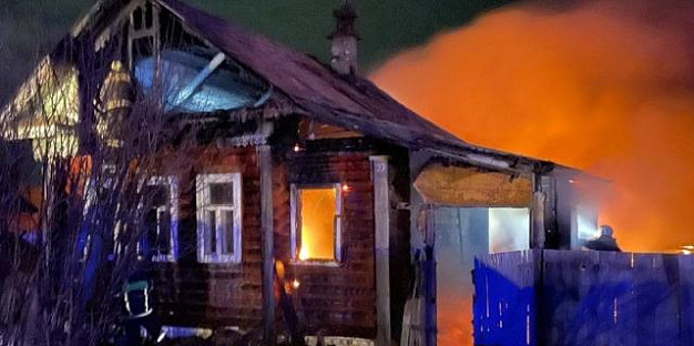 В утреннем пожаре в деревне Иванцево погиб пенсионер